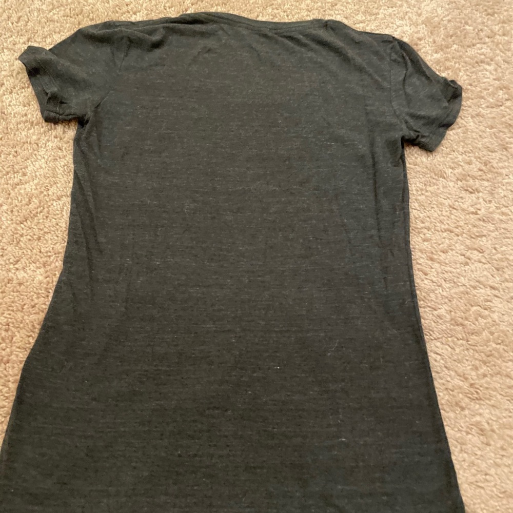 Chive Mountains Tee - Picture 2 of 2